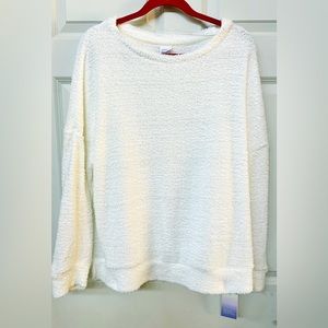 New with tags “Stars Above” super soft plush shirt.